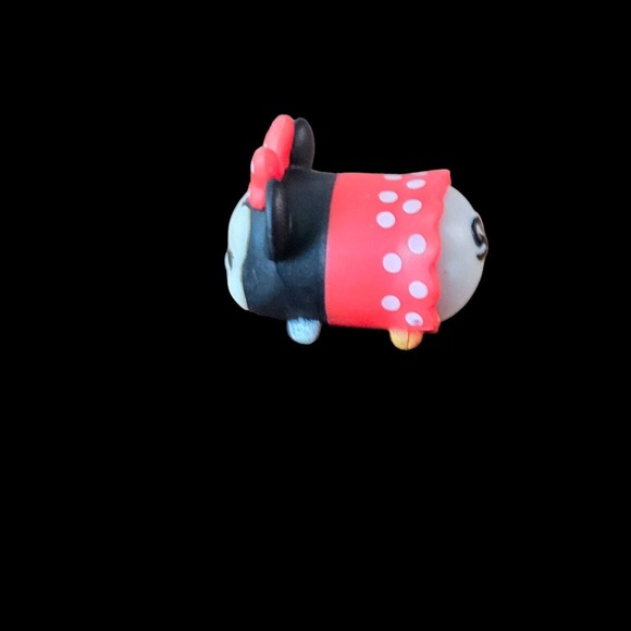 Disney Vinyl Tsum Tsum Mini Minnie Mouse Figure - Picture 2 of 6